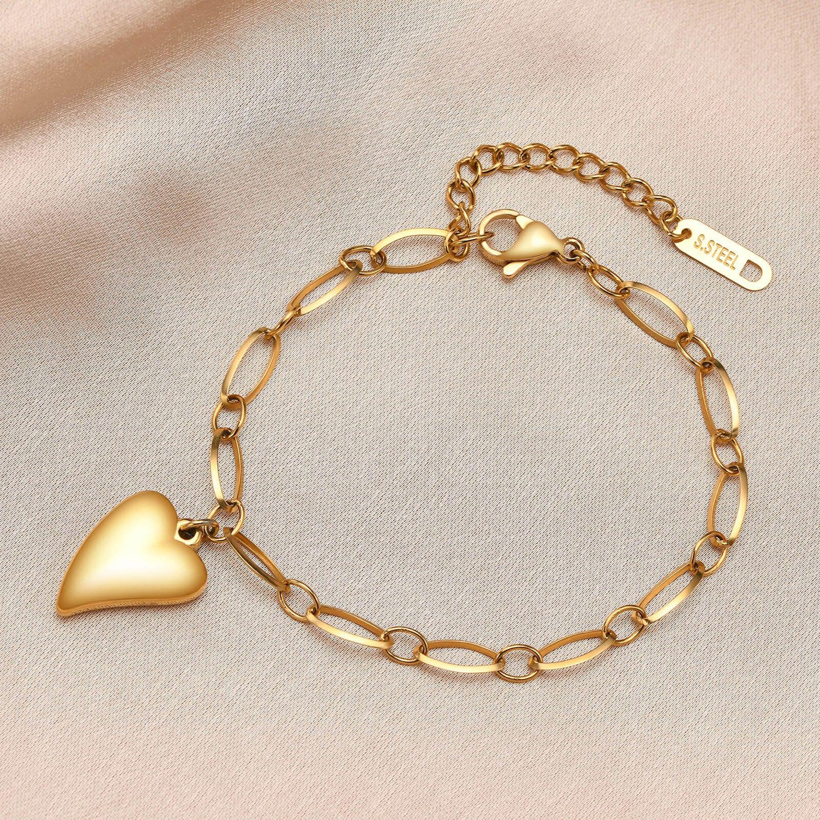 Oval Chain Bracelet with Heart Pendant-Women Bracelets-Auswara