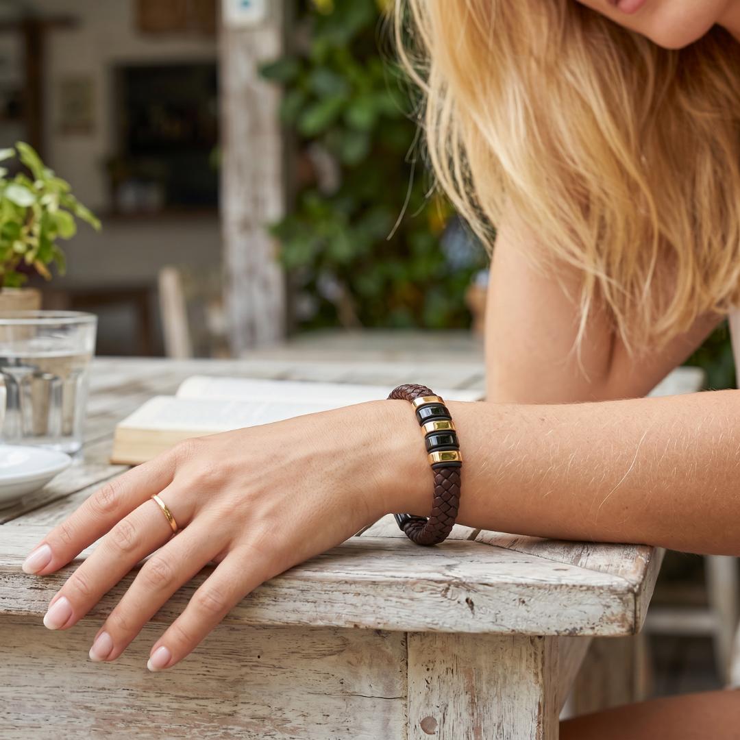 Everloop Unisex Personalised Brown Leather Bracelet-Personalised Bracelet-Auswara