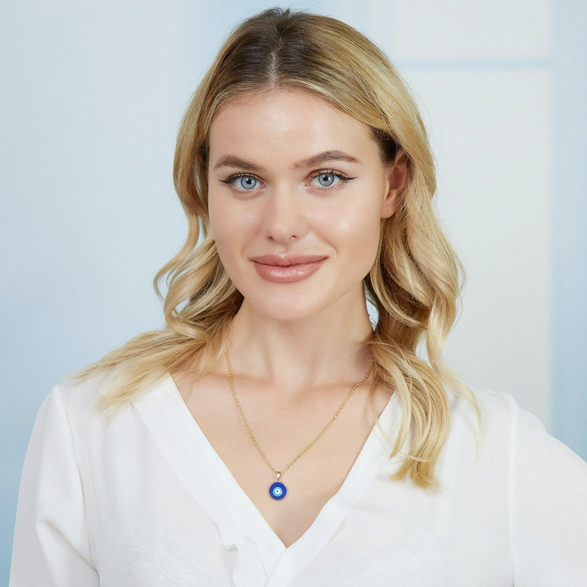 Gold Colour Evil Eye Round Pendant Necklace-Evil Eye Necklace-Auswara