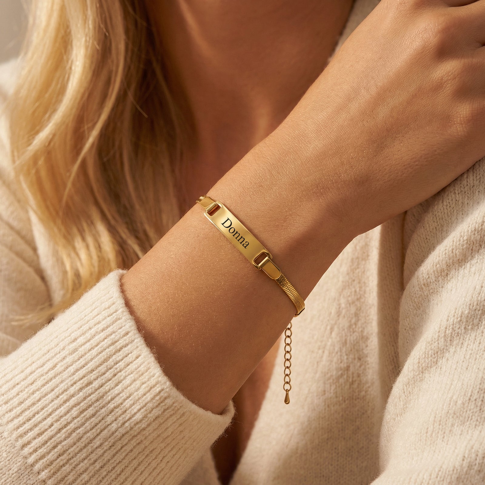 Lumi Personalised Women's Bracelet-Women Bracelets-Auswara