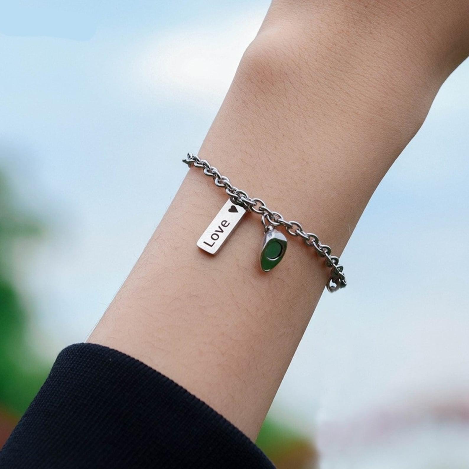 magnetic heart bracelet｜TikTok Search