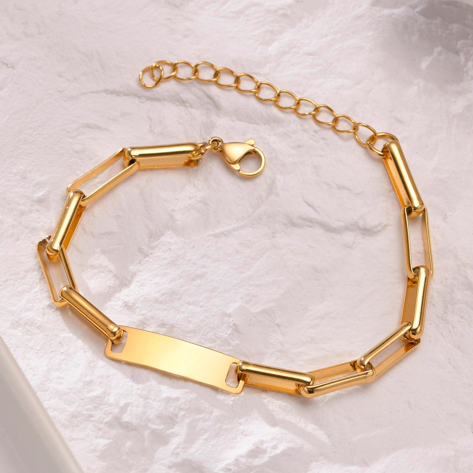 Personalised Women’s Bracelet with Rectangular Chain