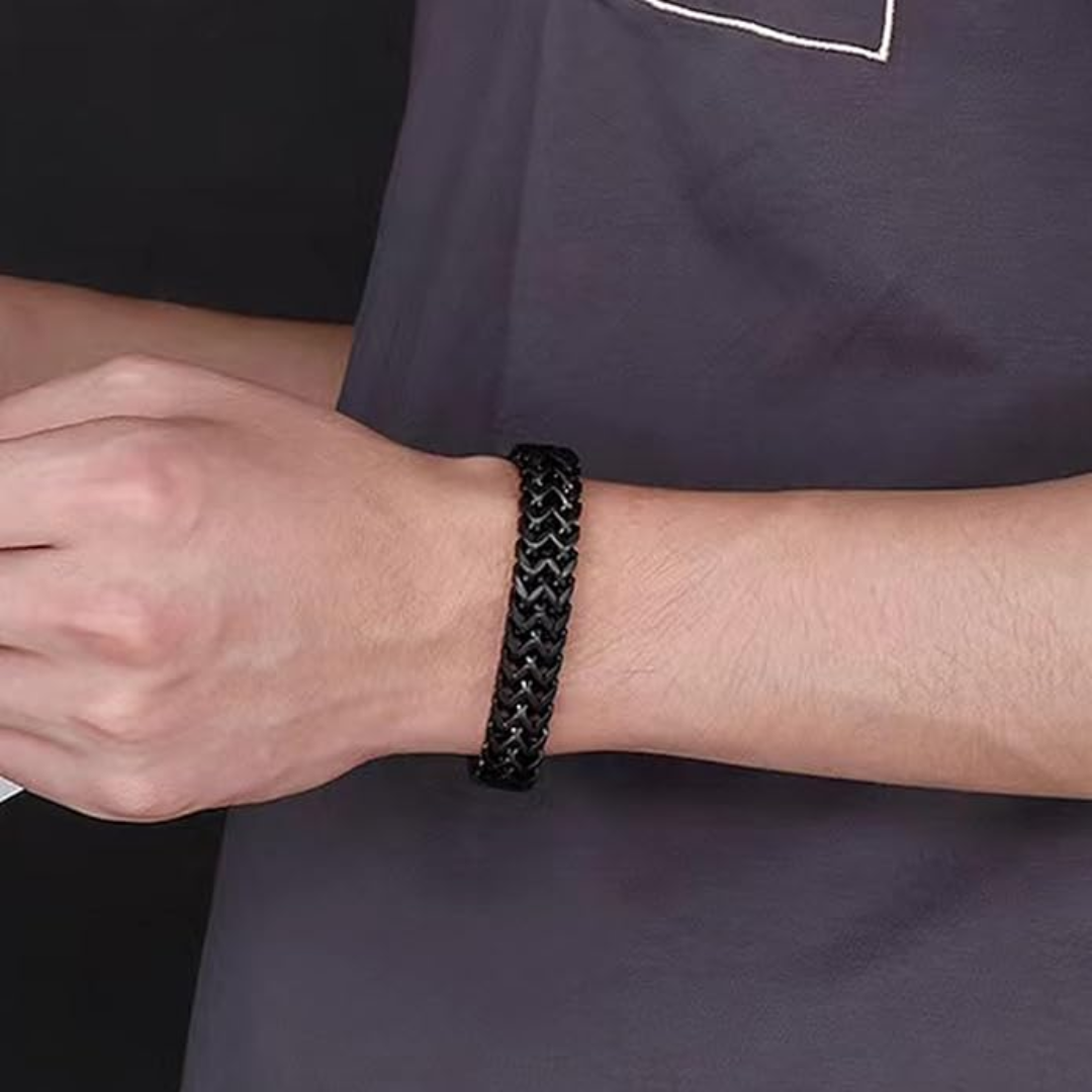 TitanWeave Custom Engraved Chain Bracelet