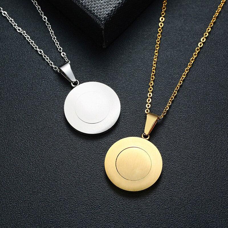 Women’s Round Pendant Cross Necklace-Cross Necklace-Auswara